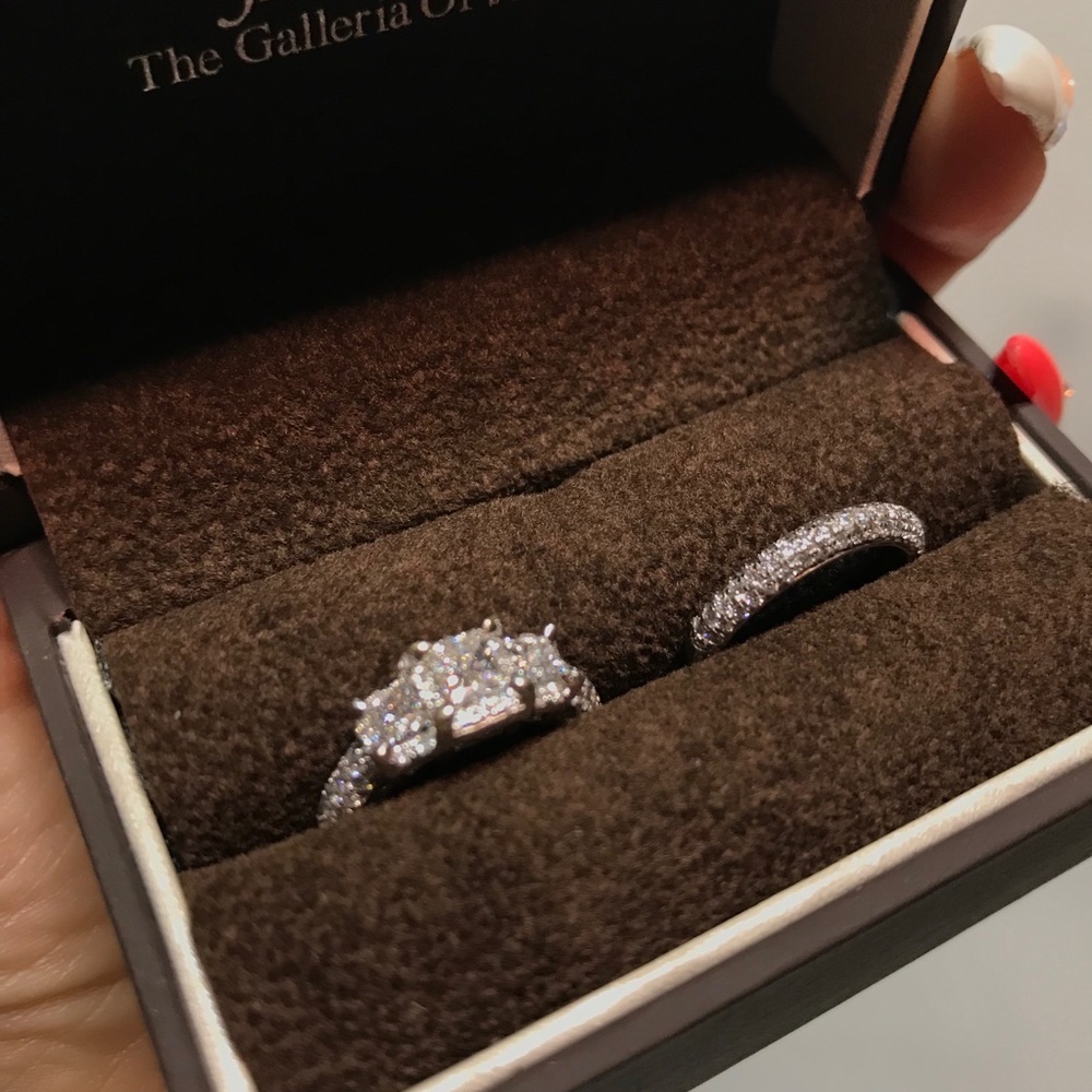 🌟SALE🌟Jared’s Diamond Engagement Ring Only